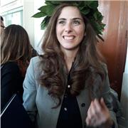 Dottoranda di Filologia dell'Università Federico II offre lezioni di italiano, latino, storia e geografia per medie e superiori